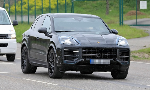 2025 Porsche Cayenne Engines