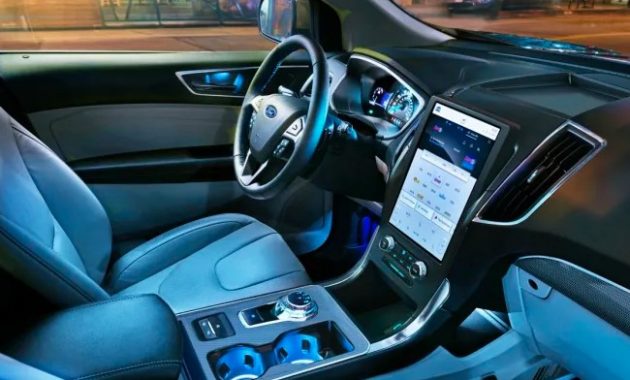 2025 Ford Edge Interior