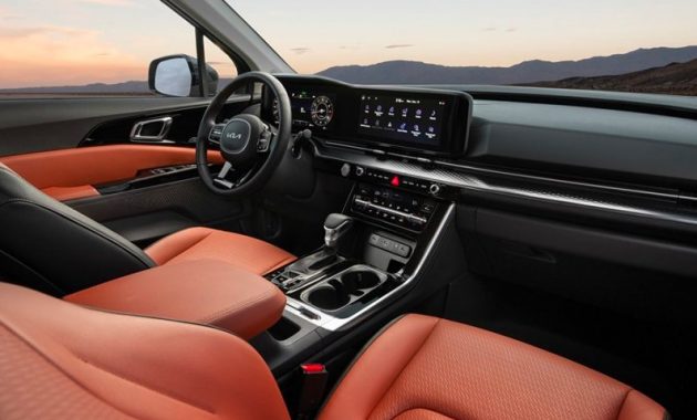 2025 Kia Sedona Interior