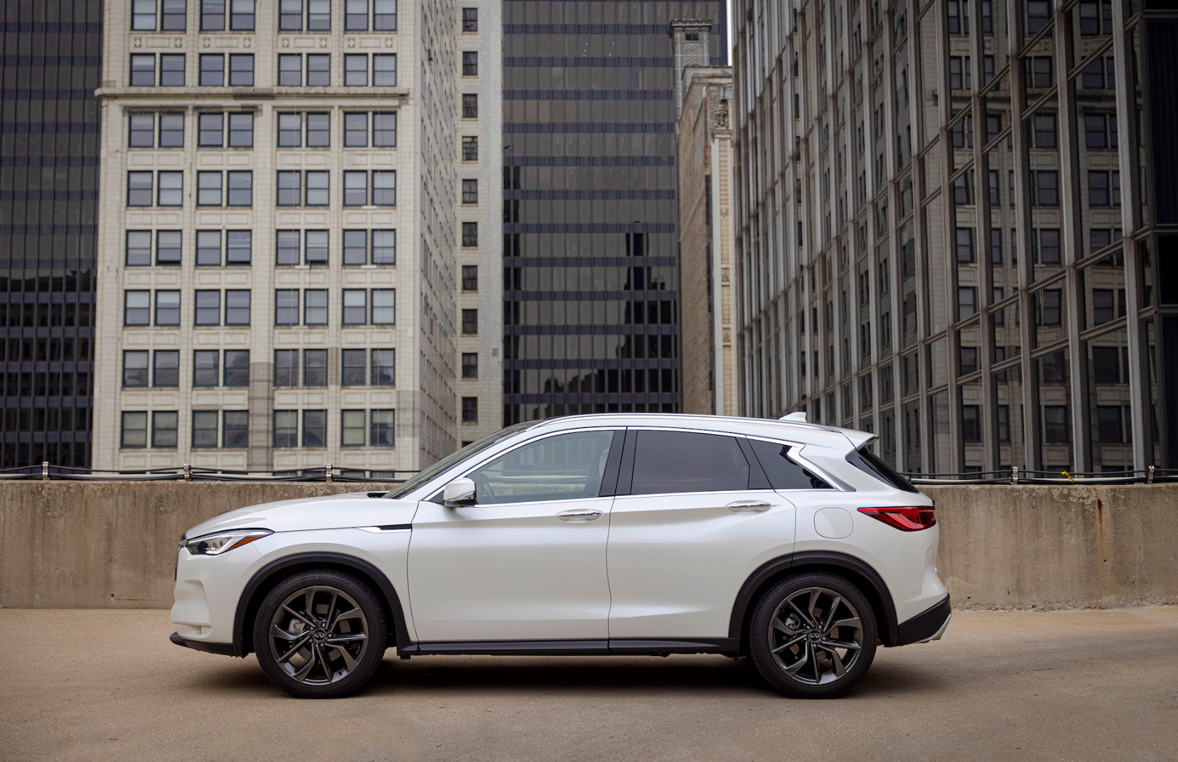 The New 2023 Infiniti QX50 exterior